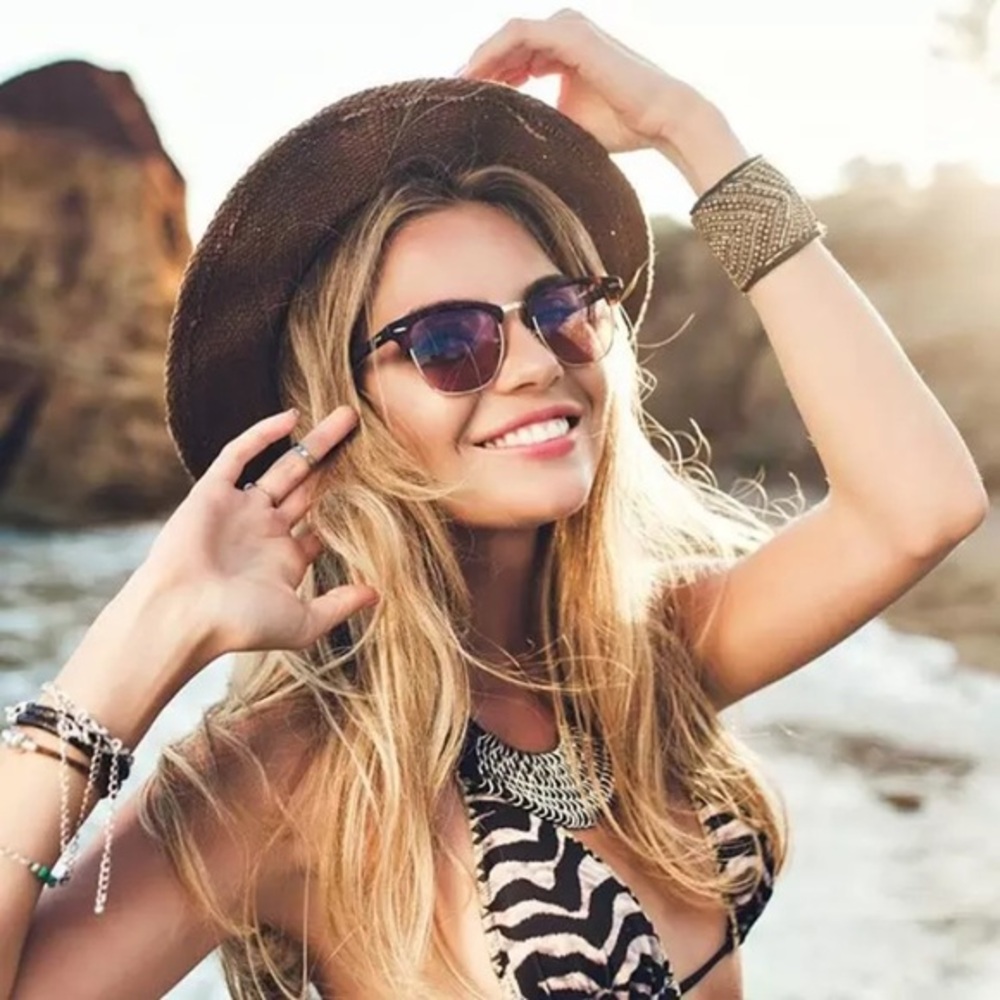 Classic Club Round Sunglasses Brown / Tortoise